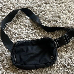 lululemon athletica women’sBlack Belt Bag